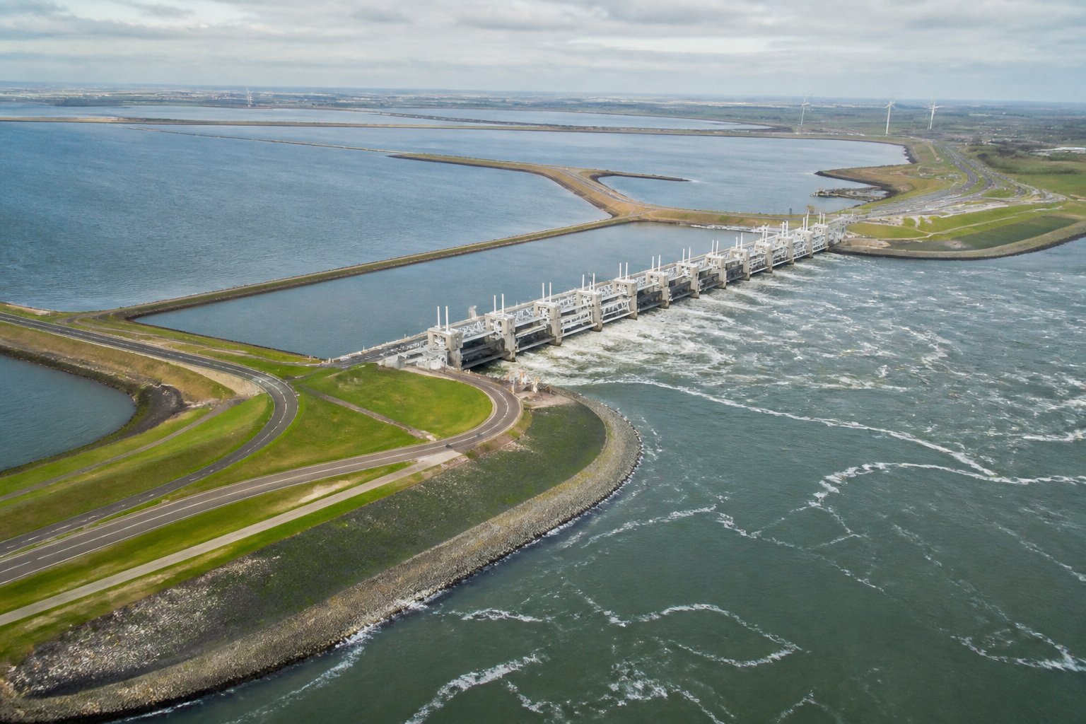 Nederland verkent ingrijpende oplossingen tegen zeespiegelstijging